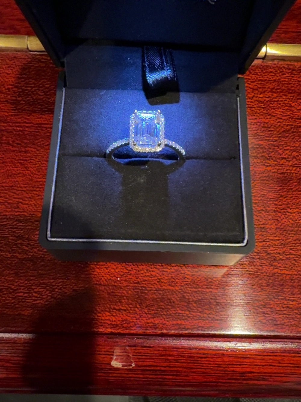 14K white gold Emerald Cut Robbin's Brothers
Engagement Ring 2.01 Carats